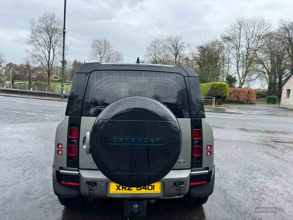 Land Rover Defender 90 3.0 D250 X-dynamic Hse 90 HNZ143 #2