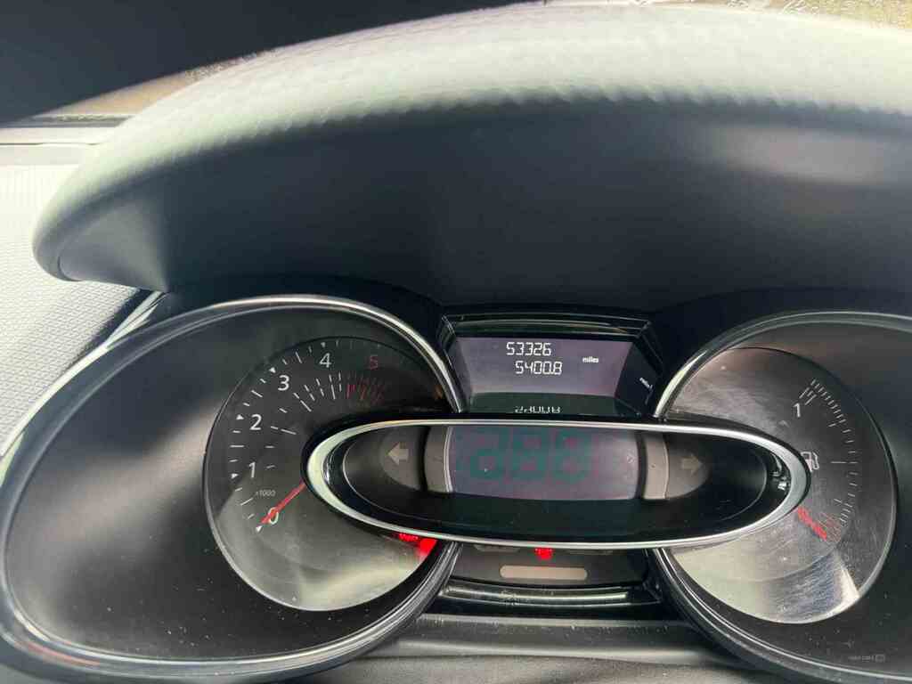 Renault Clio Dynamique 90 Dci Silver #4