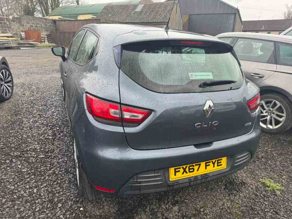 Renault Clio Dynamique 90 Dci Silver #6