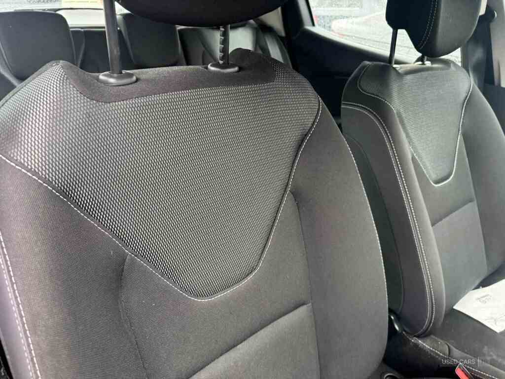 Renault Clio Dynamique 90 Dci Silver #2