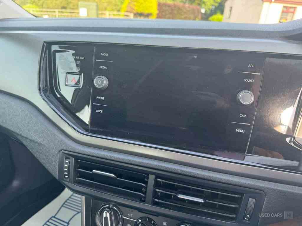 Volkswagen Polo 1.0 Tsi 95 Se AK68BWA #4