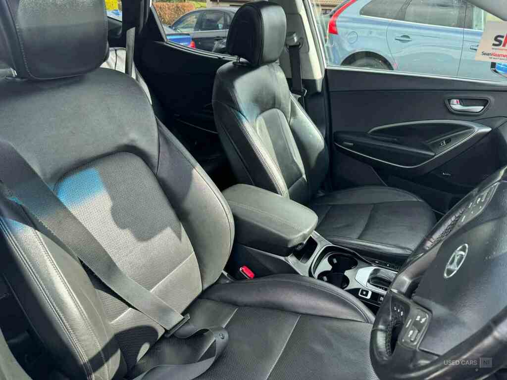 Hyundai Santa Fe 2.2 Crdi Blue Drive Premium Se 7 Seats  #2