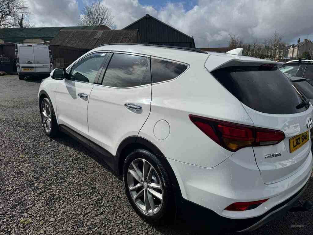 Hyundai Santa Fe 2.2 Crdi Blue Drive Premium Se 7 Seats  #4