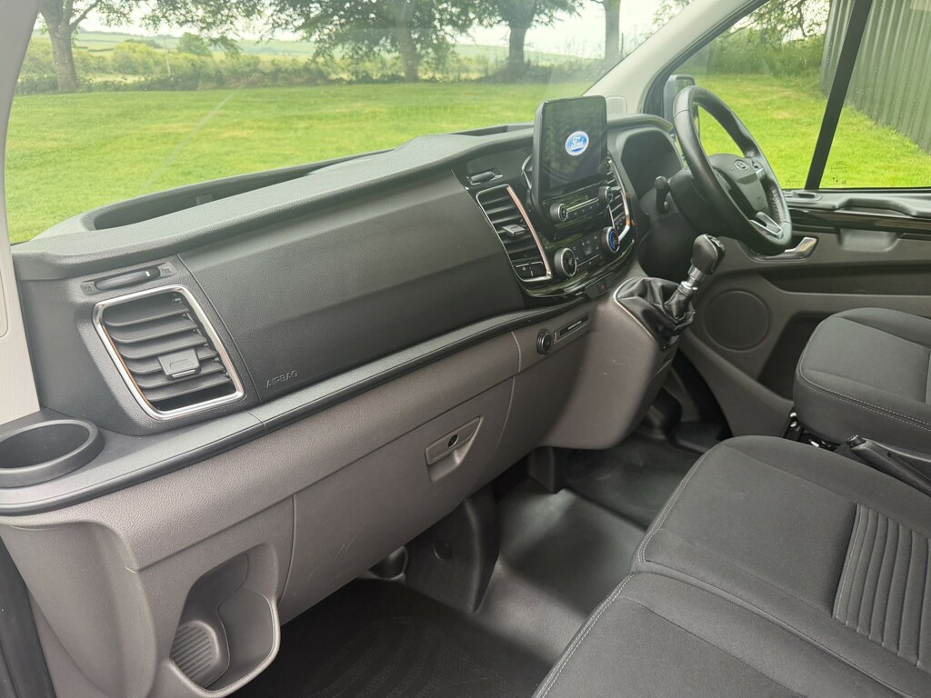 Ford Transit Custom Panel Van 2.0 Transit Custom Limited Van 280 L1 2. HK21AXV Grey