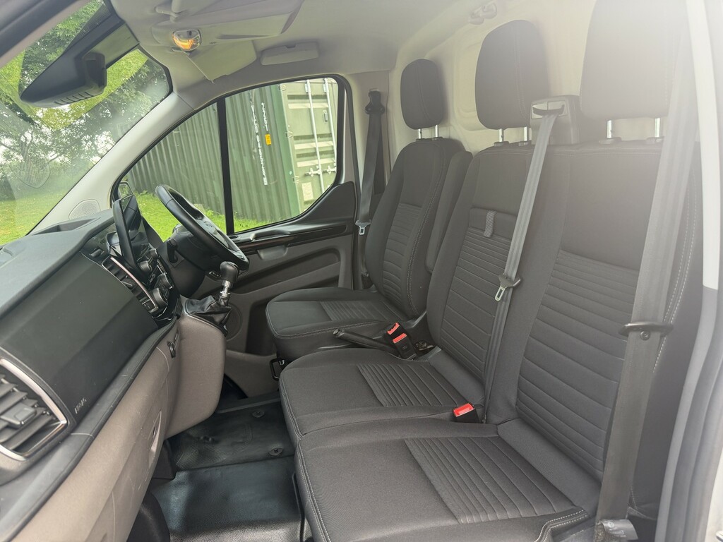 Ford Transit Custom Panel Van 2.0 Transit Custom Limited Van 300 L1 2. HS21CSV Silver #4