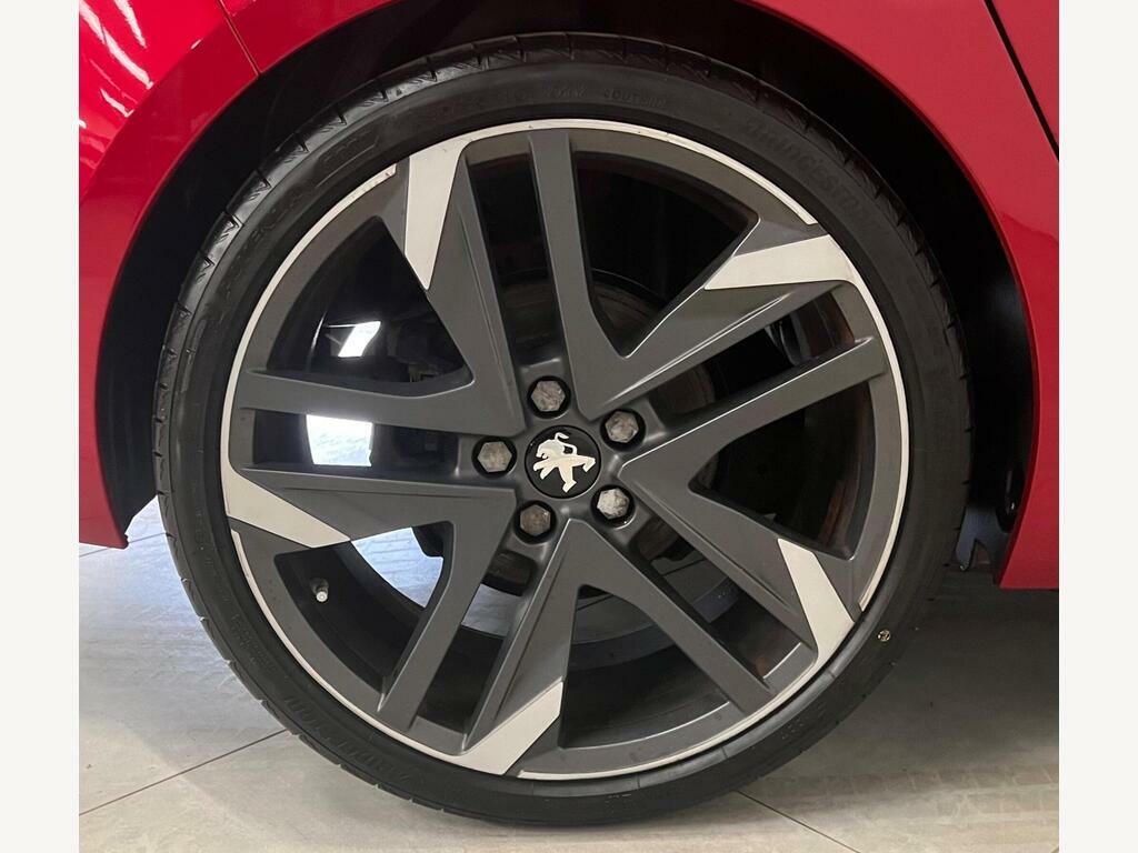 Peugeot 308 1.2 Puretech 130 Allure Digital I-cockpit Red #9