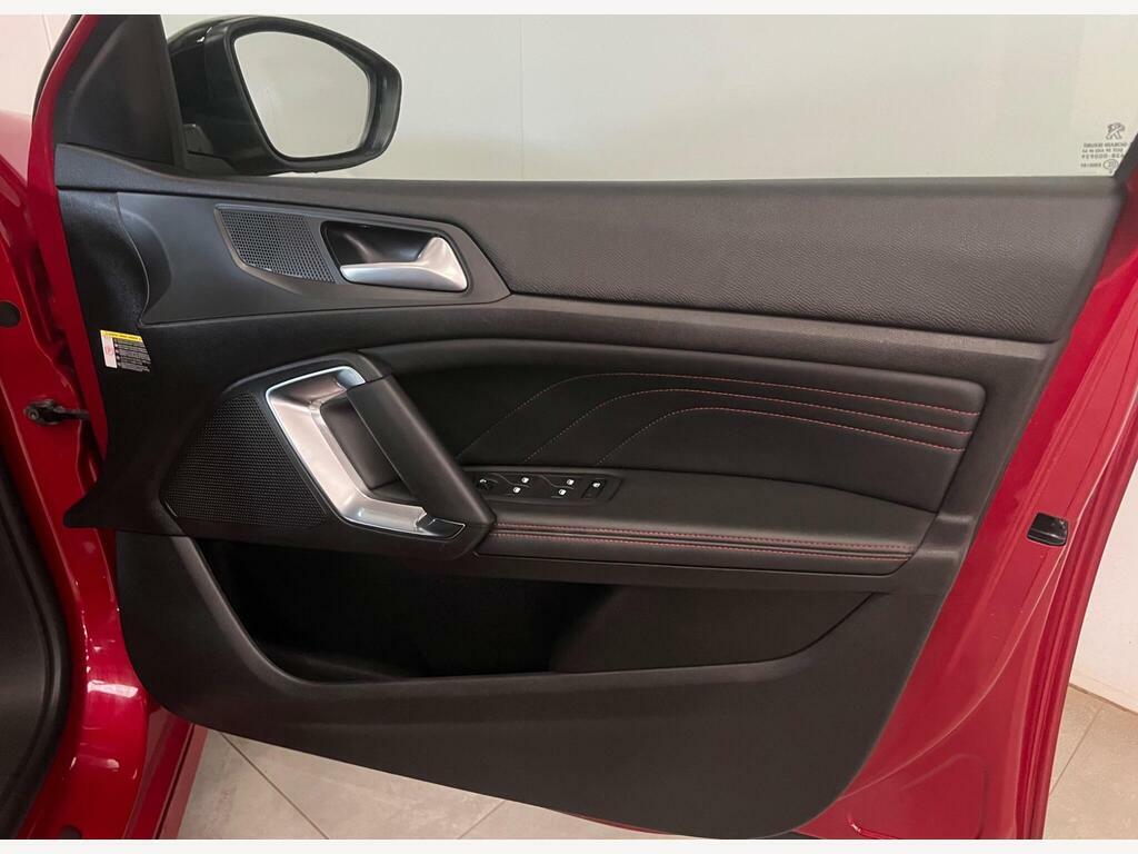 Peugeot 308 1.2 Puretech 130 Allure Digital I-cockpit Red #17