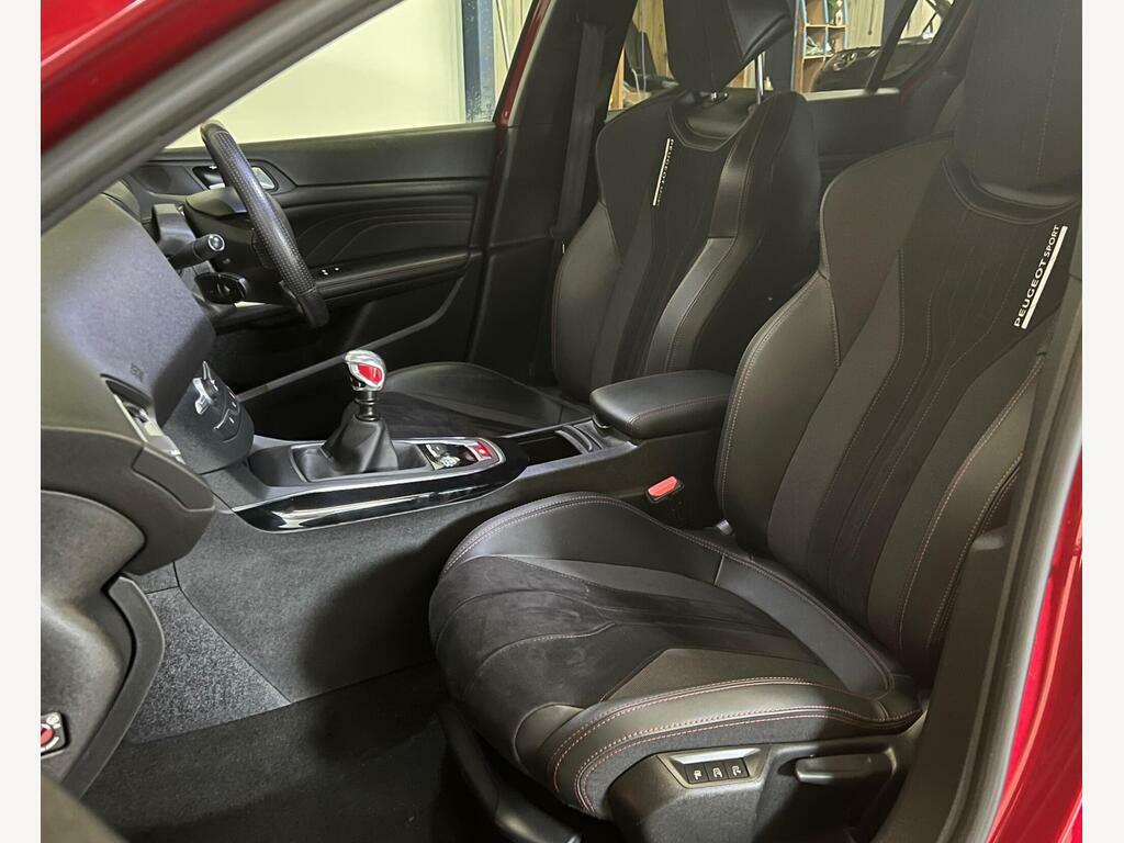 Peugeot 308 1.2 Puretech 130 Allure Digital I-cockpit Red #23