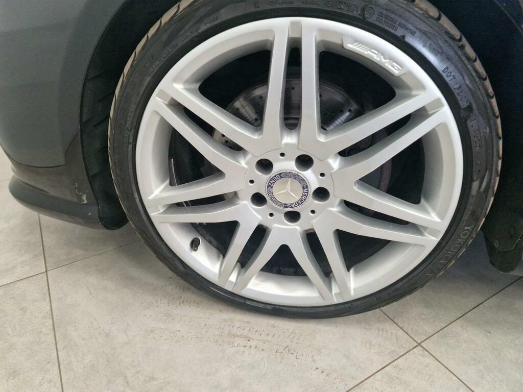 Mercedes-Benz E Class Blue #20