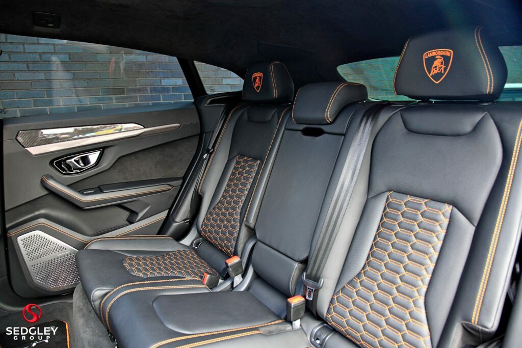 Lamborghini Urus Estate Grey #21
