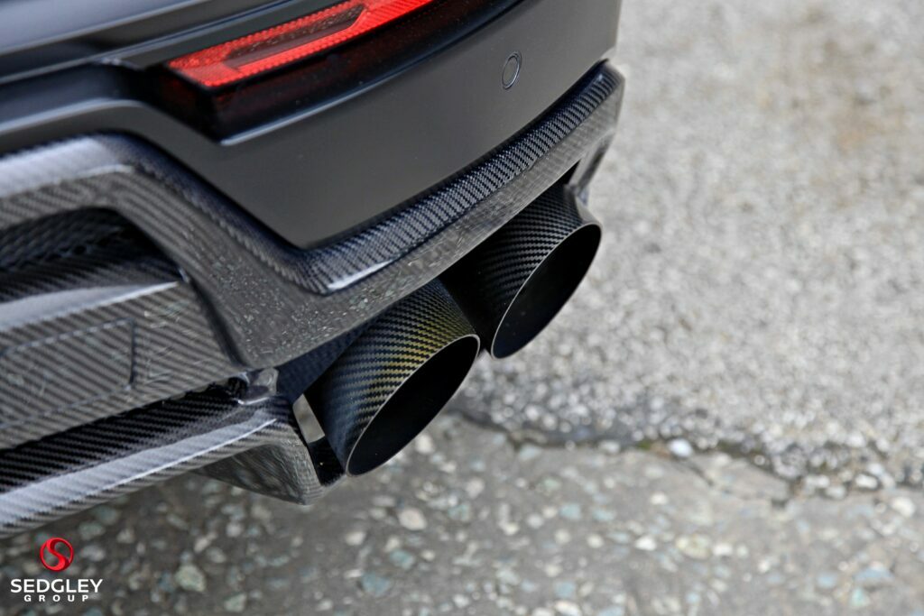 Lamborghini Urus Estate Grey #13