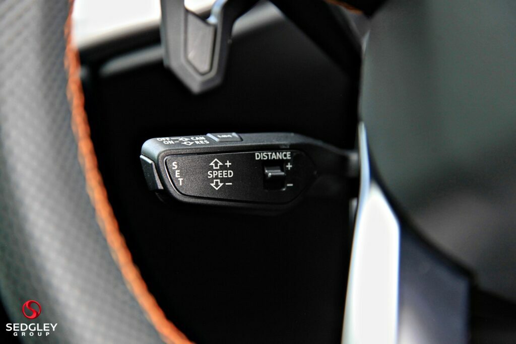 Lamborghini Urus Estate Grey #33