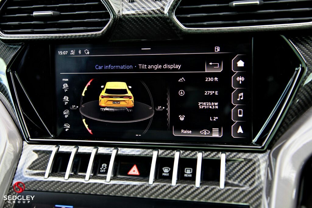 Lamborghini Urus Estate Grey #42