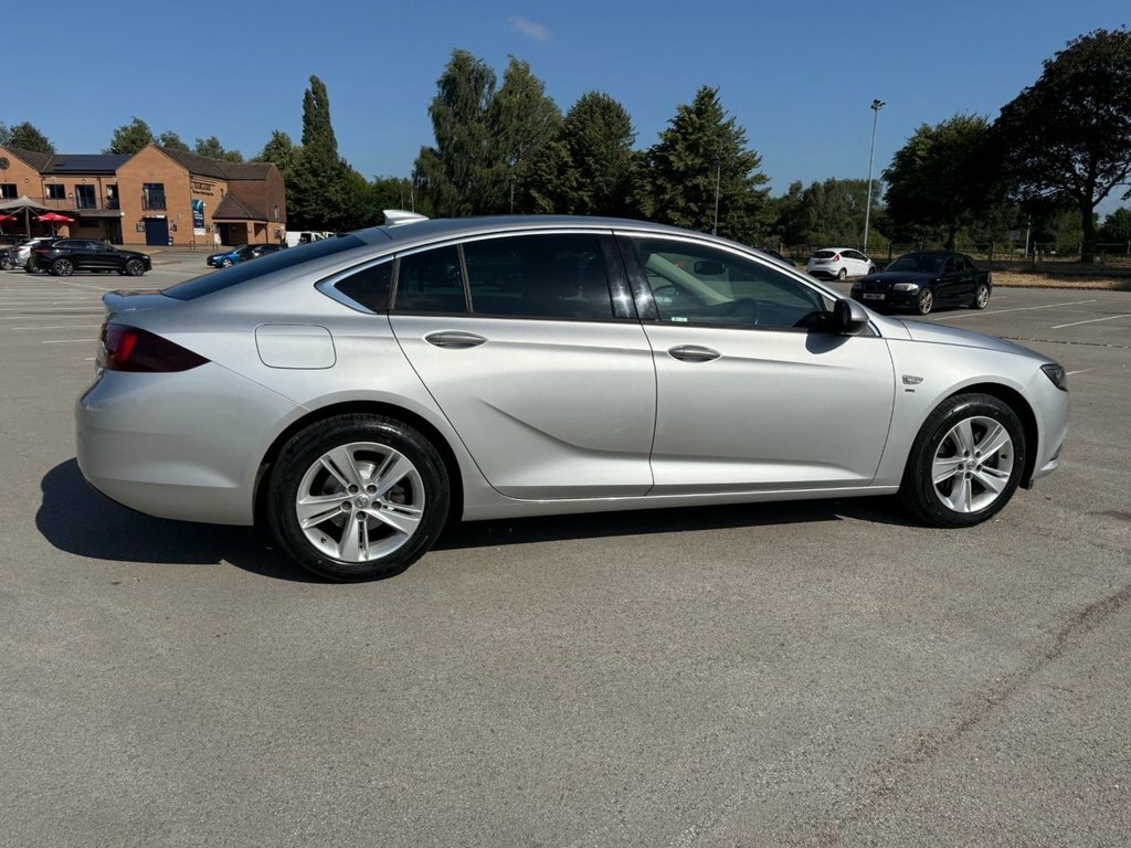Vauxhall Insignia 1.5L Sri FN18VYV Silver #4
