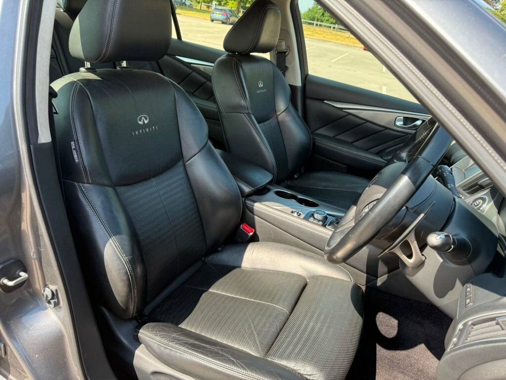 Infiniti Q50 2.2L Sport Tech Grey #3