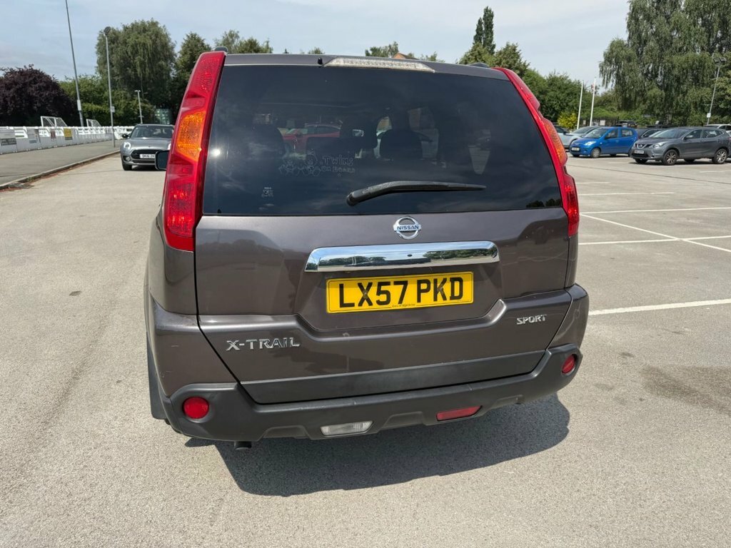 Nissan X-Trail 2.0 Dci Aventura Explorer 4Wd Grey #40