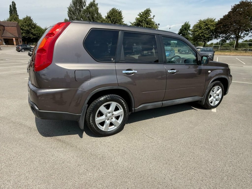 Nissan X-Trail 2.0 Dci Aventura Explorer 4Wd Grey #22