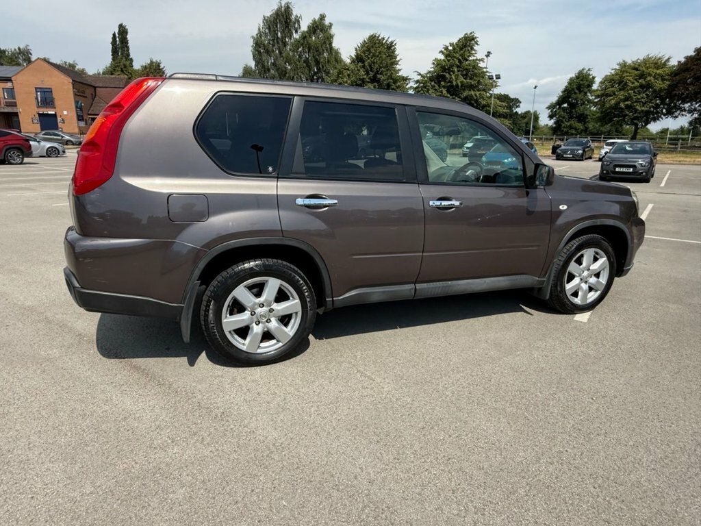 Nissan X-Trail 2.0 Dci Aventura Explorer 4Wd Grey #23