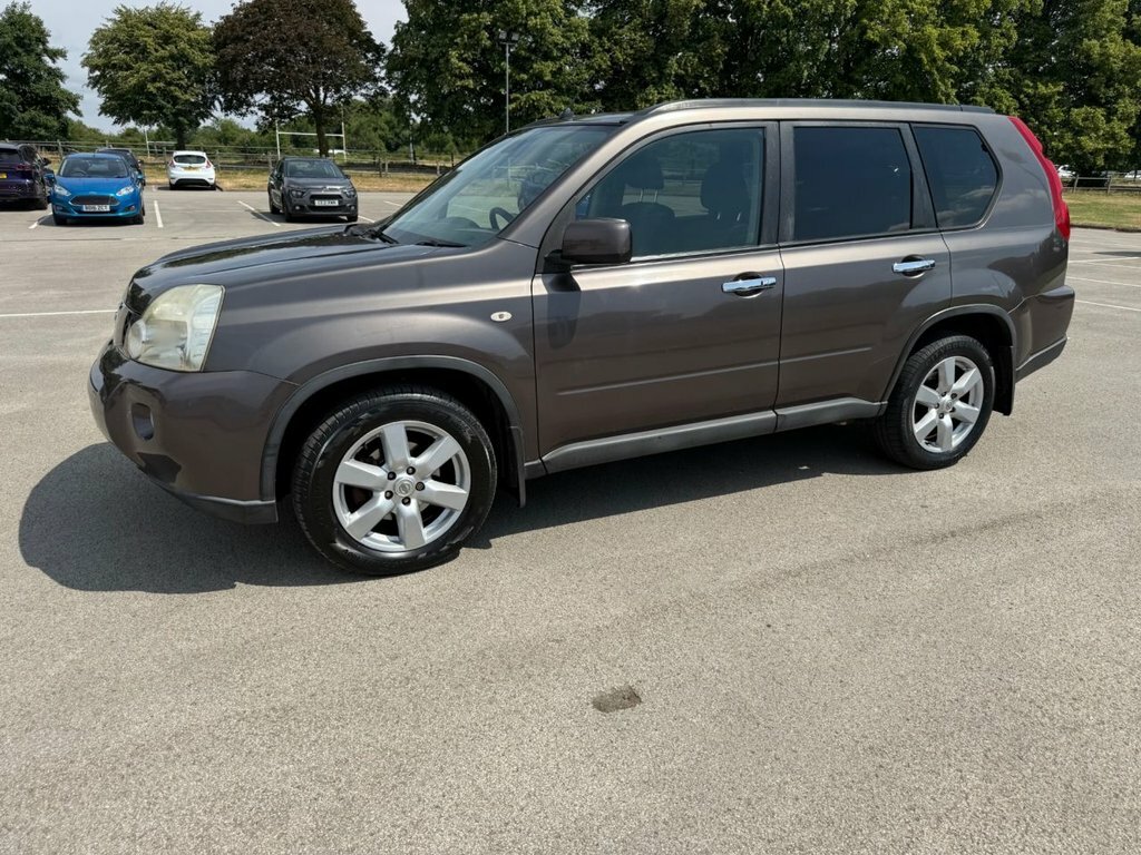 Nissan X-Trail 2.0 Dci Aventura Explorer 4Wd Grey #8