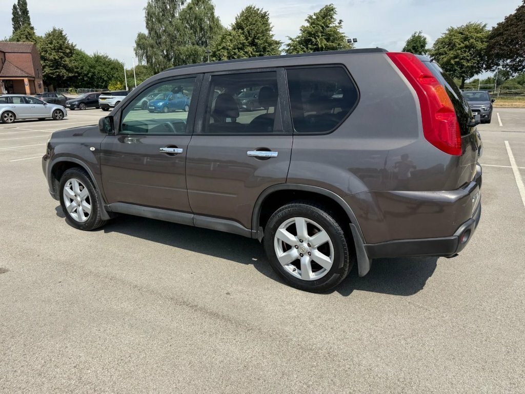 Nissan X-Trail 2.0 Dci Aventura Explorer 4Wd Grey #41
