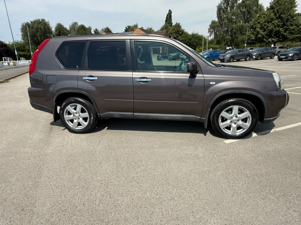 Nissan X-Trail 2.0 Dci Aventura Explorer 4Wd Grey #18