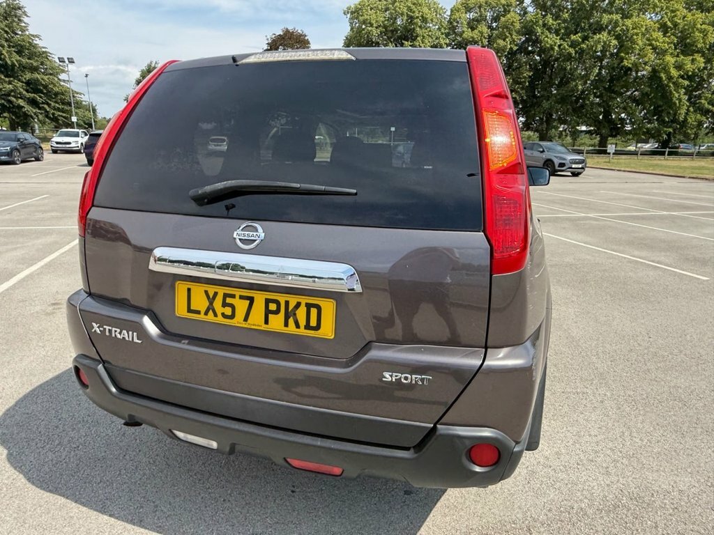 Nissan X-Trail 2.0 Dci Aventura Explorer 4Wd Grey #30