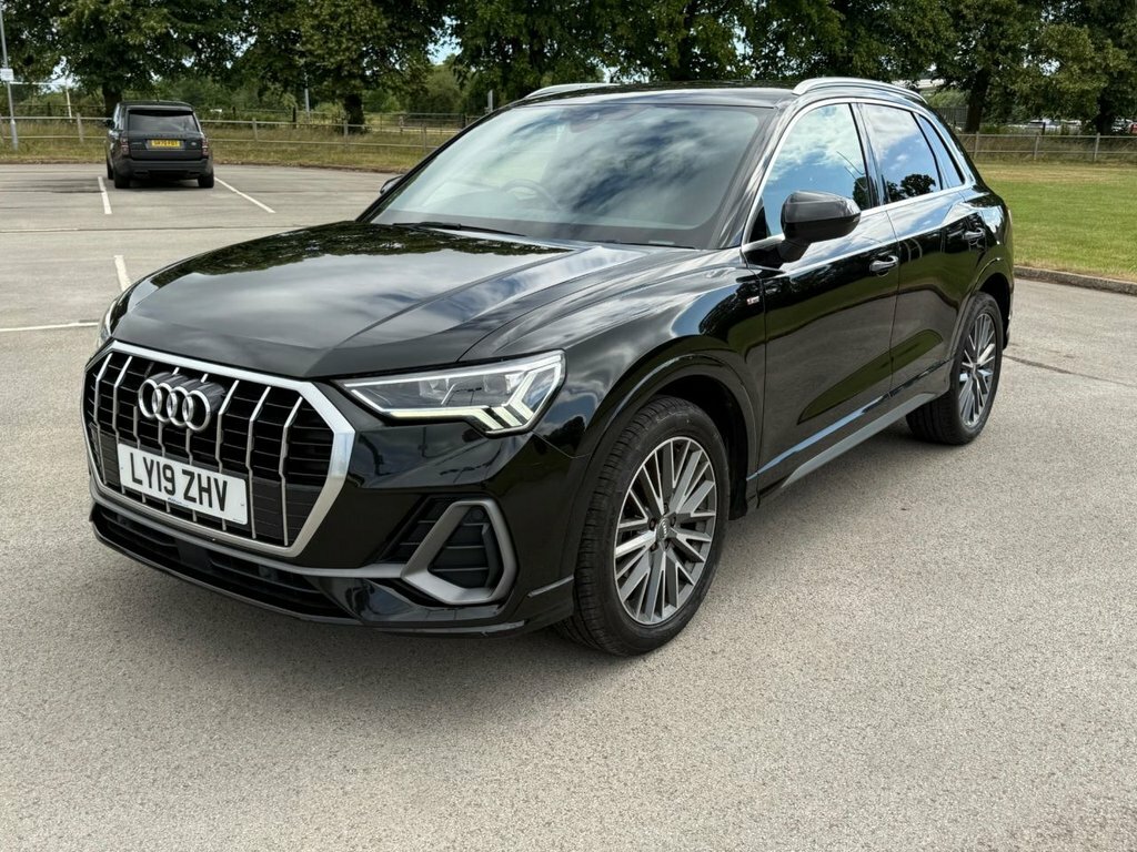 Audi Q3 2L S Line LY19ZHV Black #6