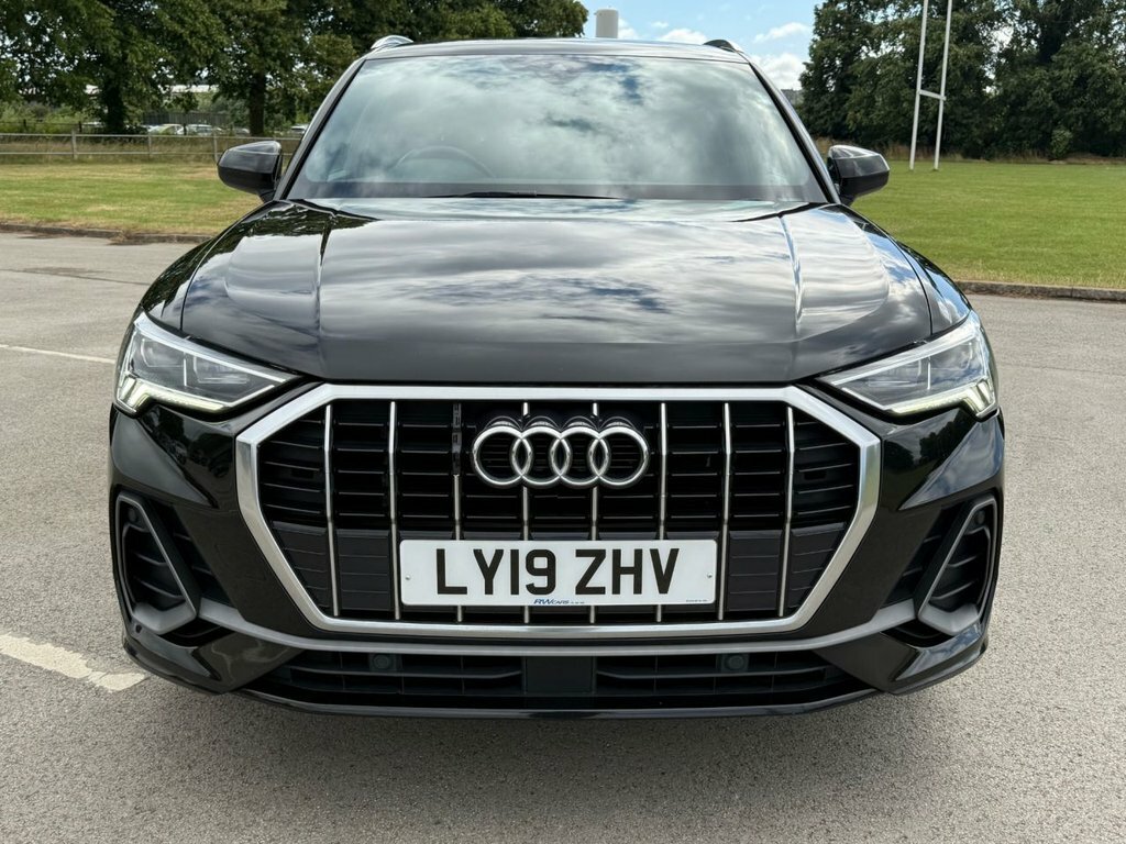Audi Q3 2L S Line LY19ZHV Black #5