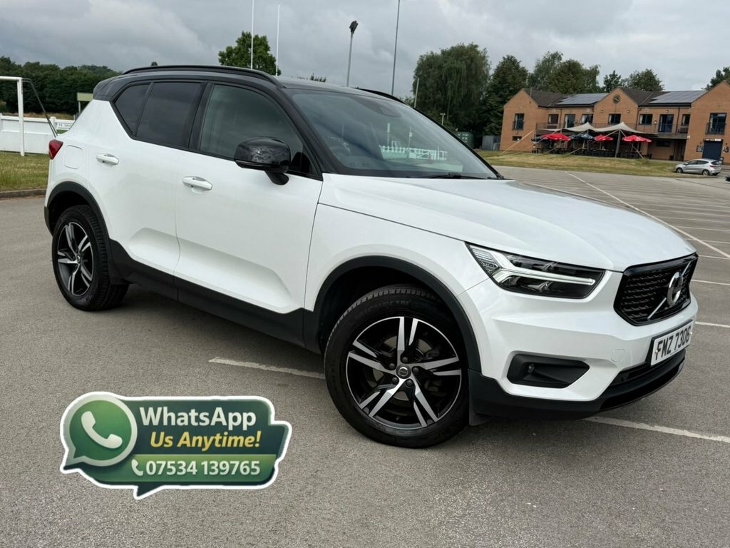 Volvo XC40 1.5L R-design White