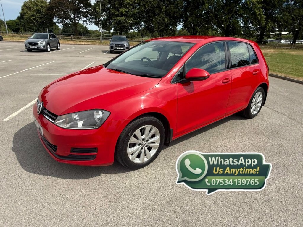 Volkswagen Golf 1.6L Se Red #5