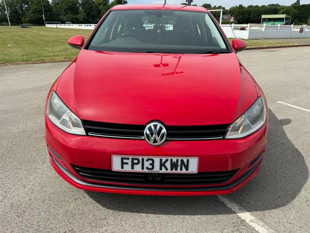 Volkswagen Golf 1.6L Se Red #6