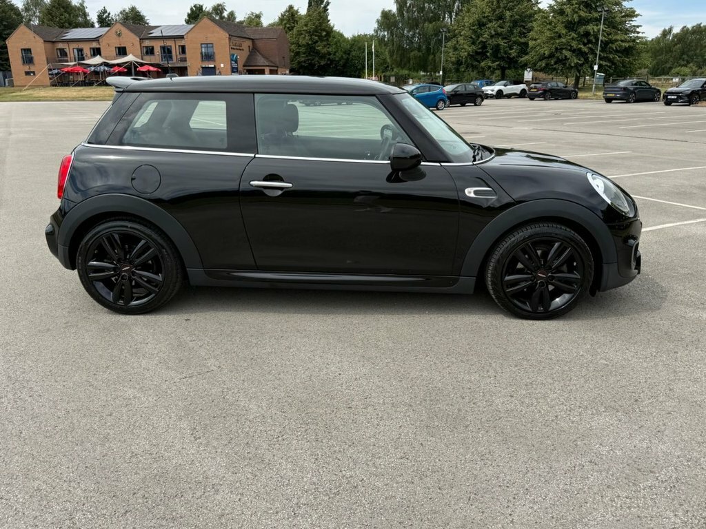 Mini Hatch 1.5L Cooper Black #5