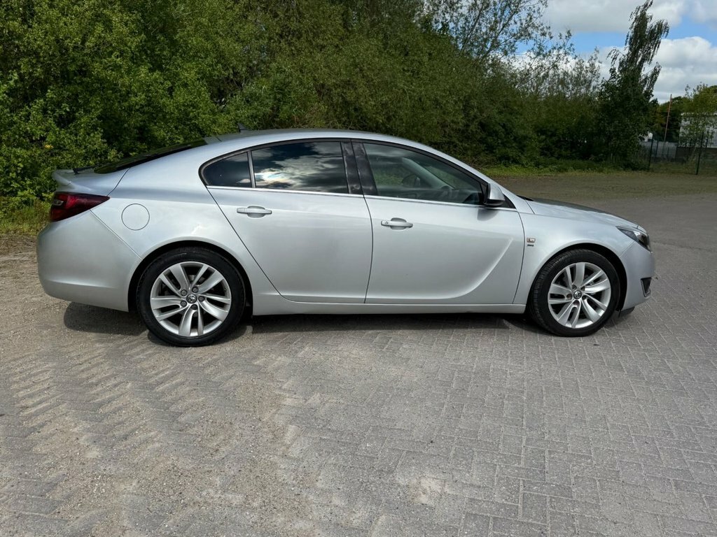 Vauxhall Insignia 2L Sri Nav Silver #4