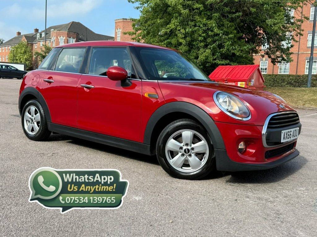 Mini Hatch 1.2L One AX66AOU Red