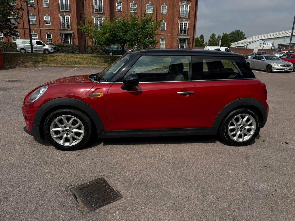 Mini Hatch 1.5L Cooper PJ15ACY Red #6