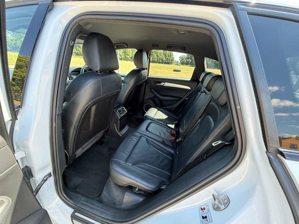 Audi Q5 2014 64 2.0 Silver #54