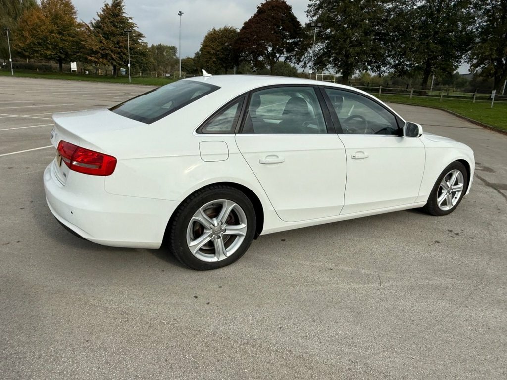 Audi A4 2L Se Technik White #4