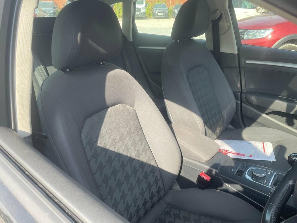 Audi A3 2L Se RE13XDN Black #6