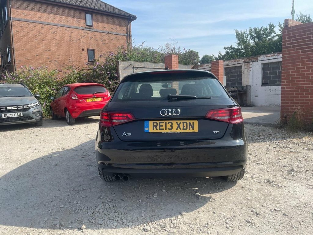 Audi A3 2L Se RE13XDN Black #4