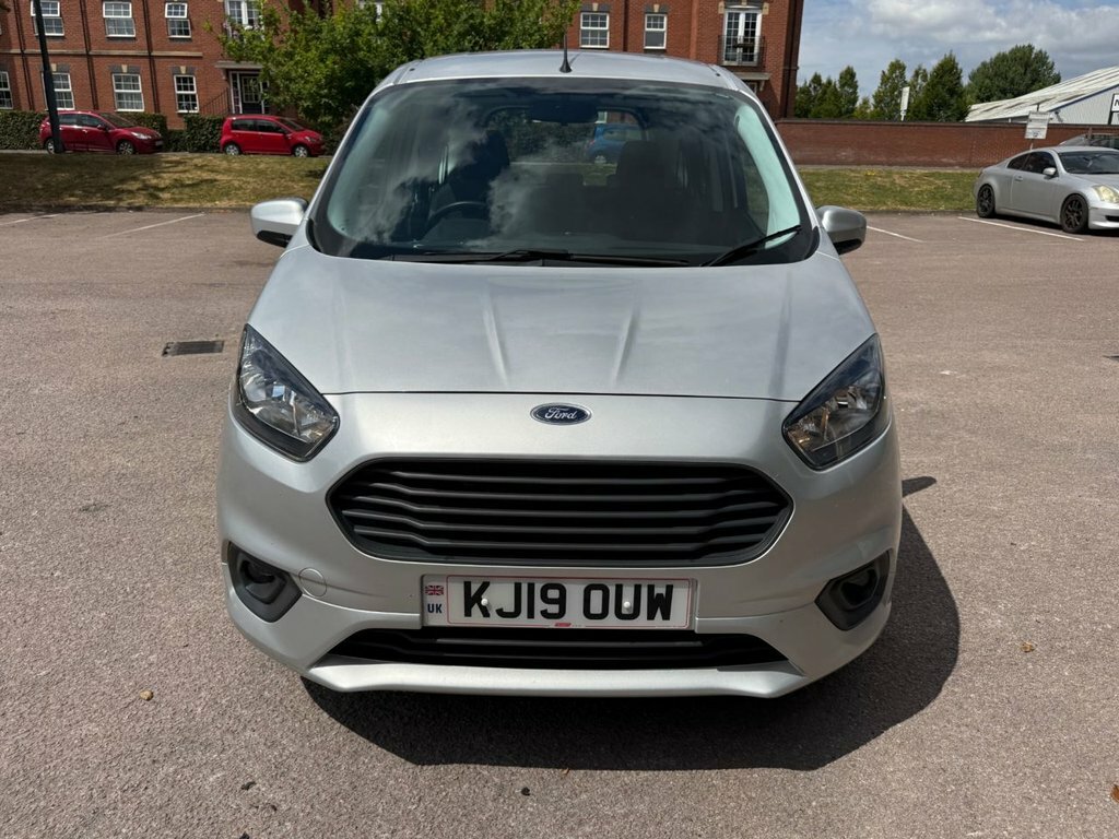 Ford Tourneo Courier Hatchback Black #52