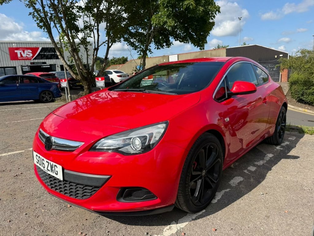 Vauxhall Astra GTC 1.4L Limited Edition Red #5