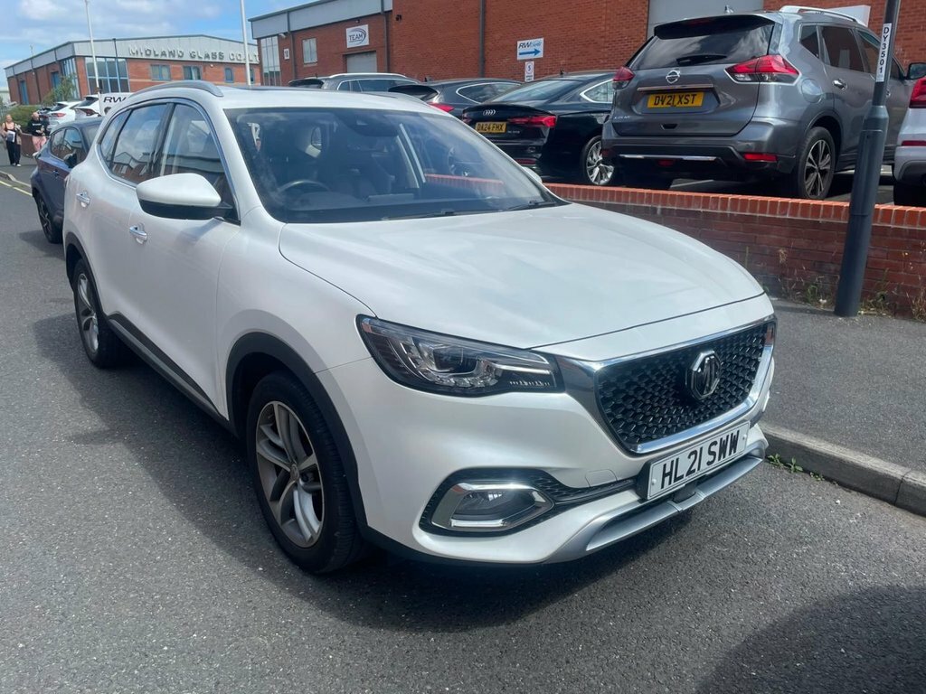 MG HS 1.5L Exclusive White