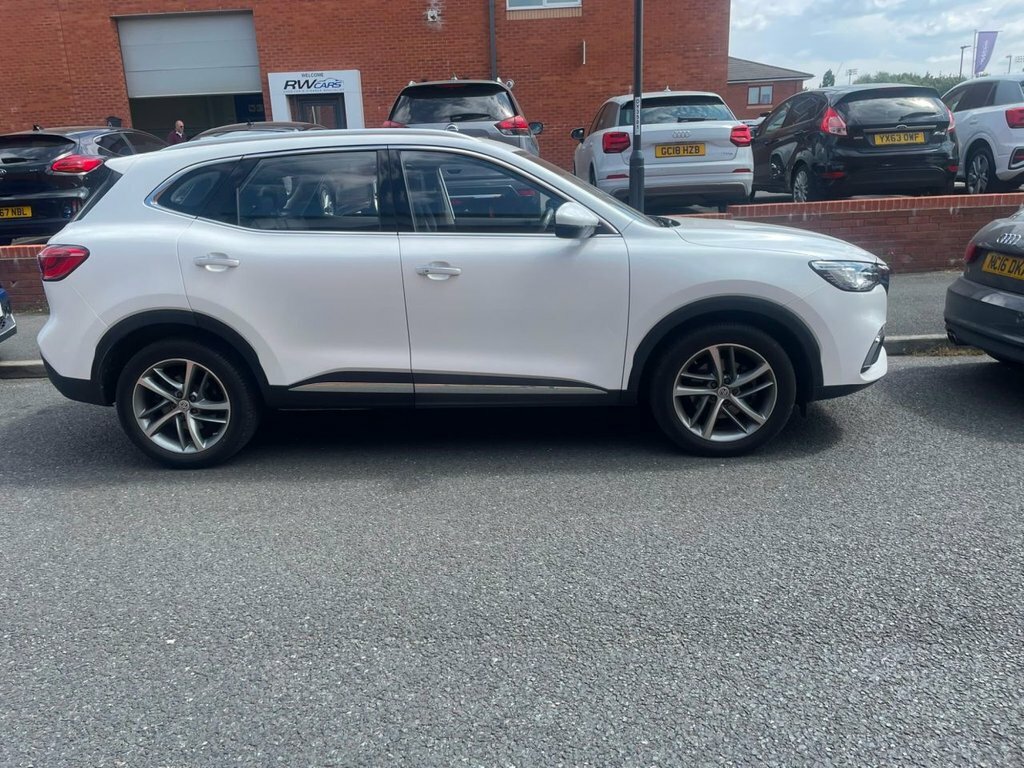 MG HS 1.5L Exclusive White #4