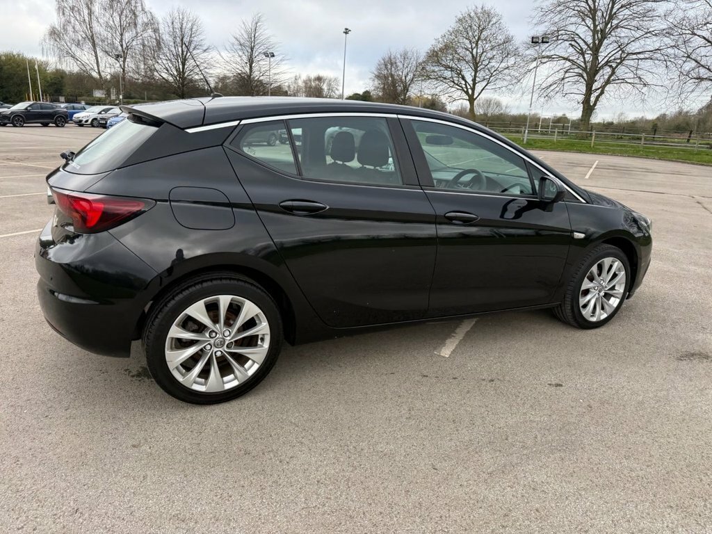 Vauxhall Astra 1.4L Design Black #4