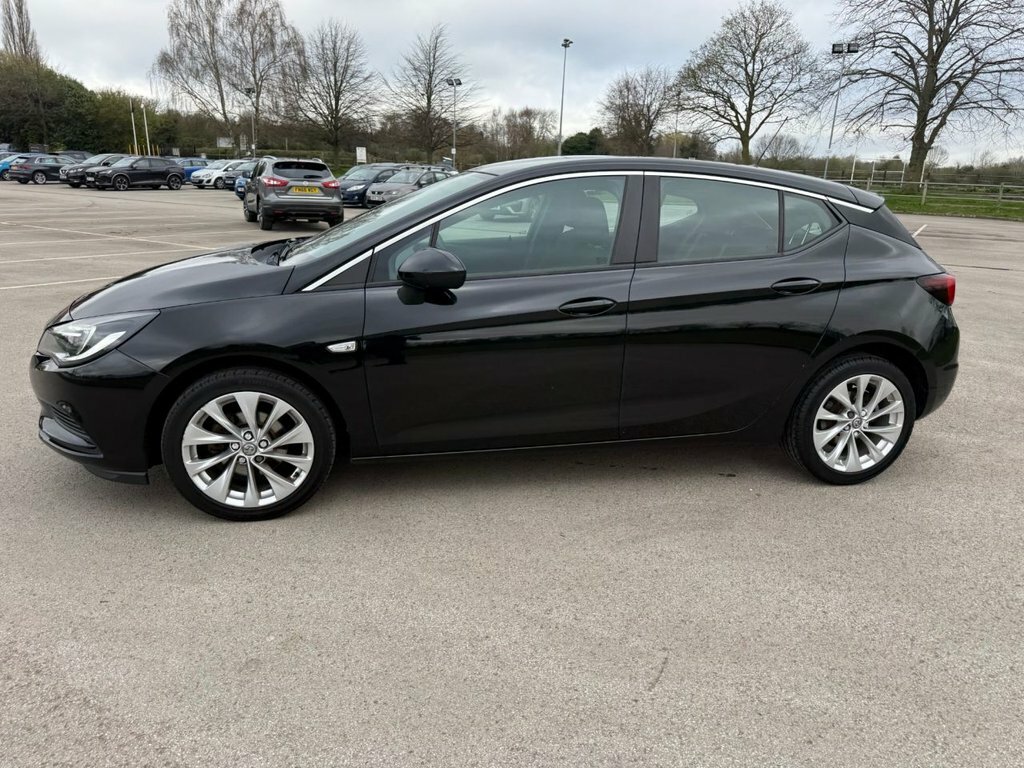 Vauxhall Astra 1.4L Design Black #2