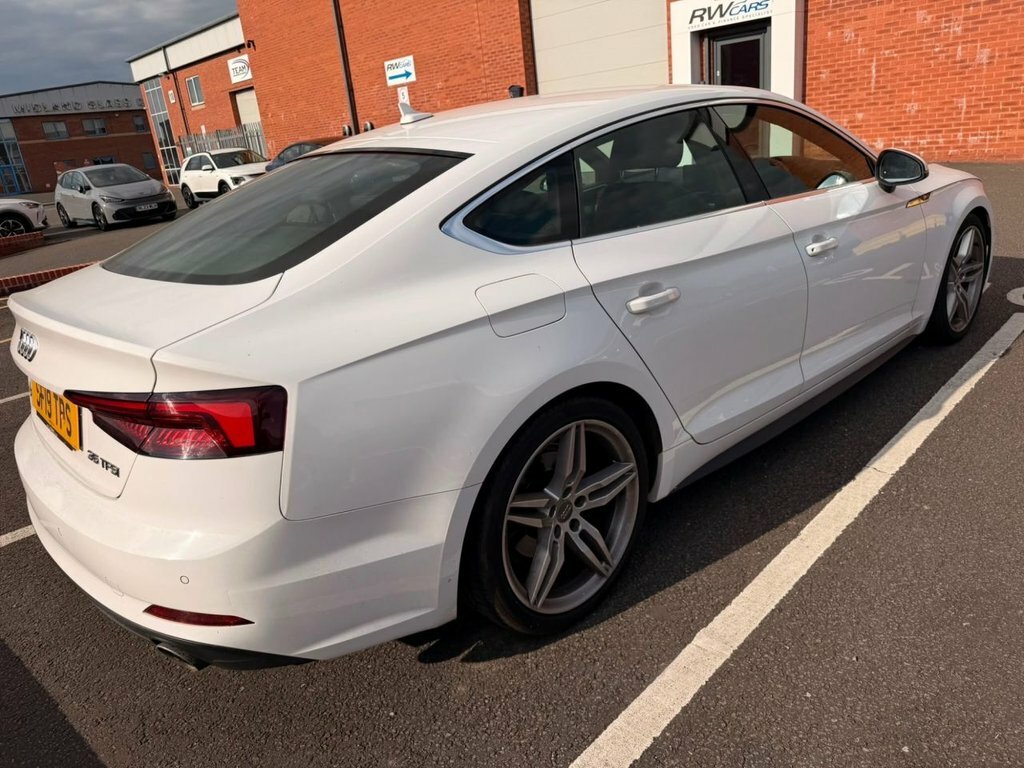 Audi A5 2L S Line White #5