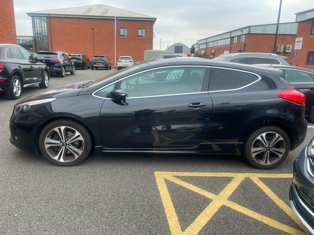 Kia Proceed 1.6L Gt-line Black #4
