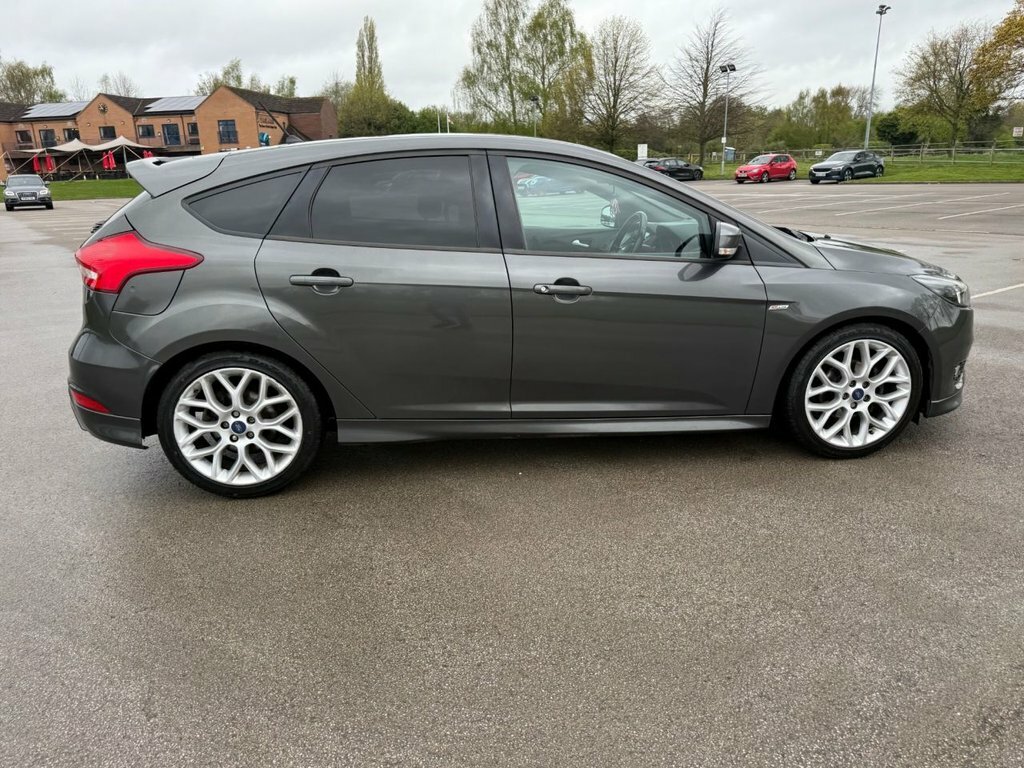 Ford Focus 1L St-line Grey #4