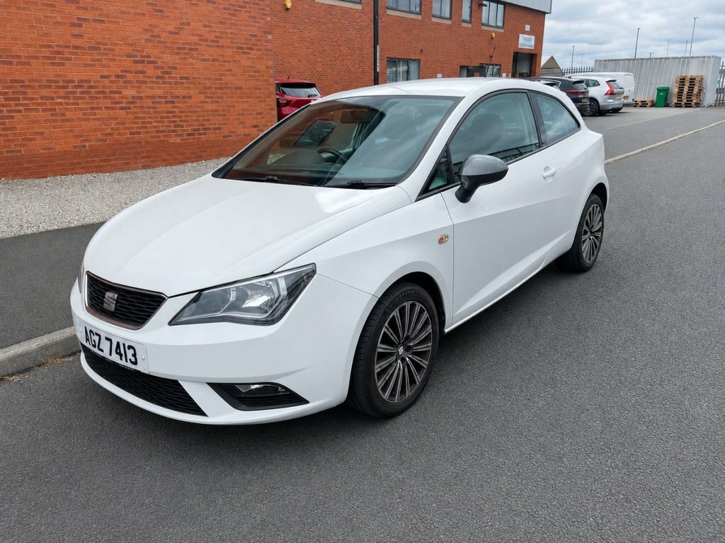 Seat Ibiza 1.2L Connect White