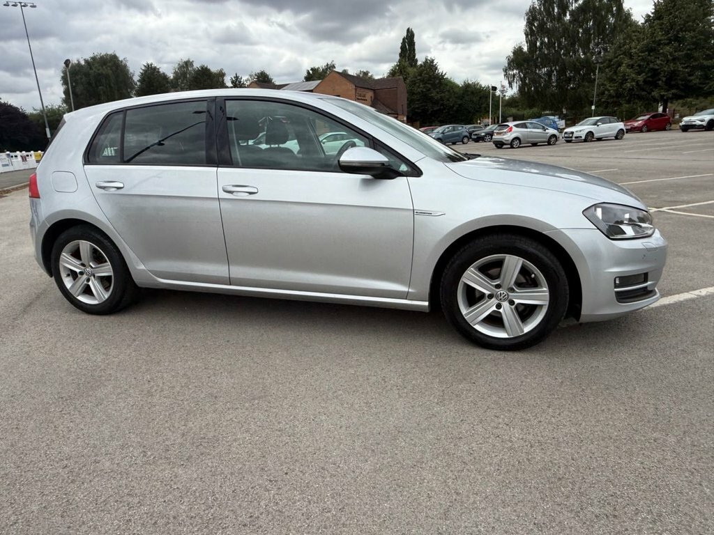 Volkswagen Golf 1L Match Edition Bluemotion Silver #4